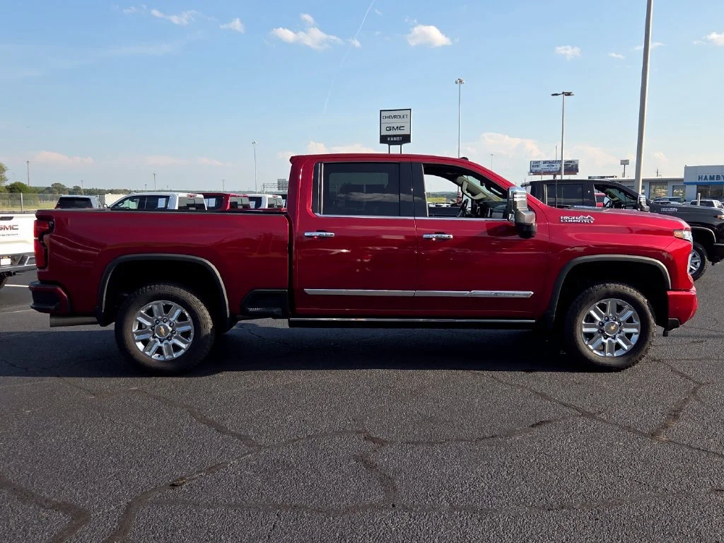 Used 2025 Radiant Red Tintcoat Chevrolet High Country image 18