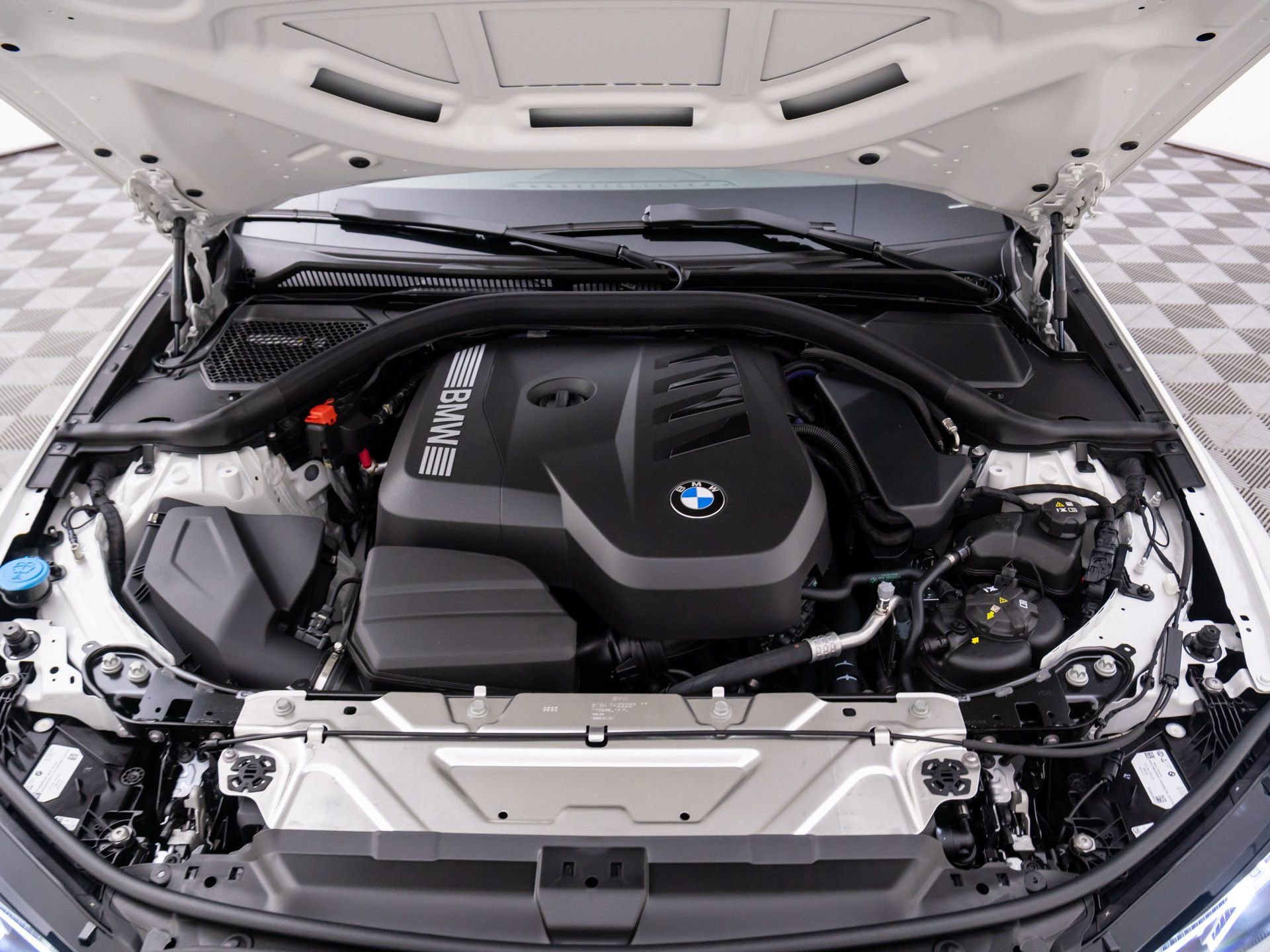 New 2026 Alpine White BMW 330i xDrive image 27