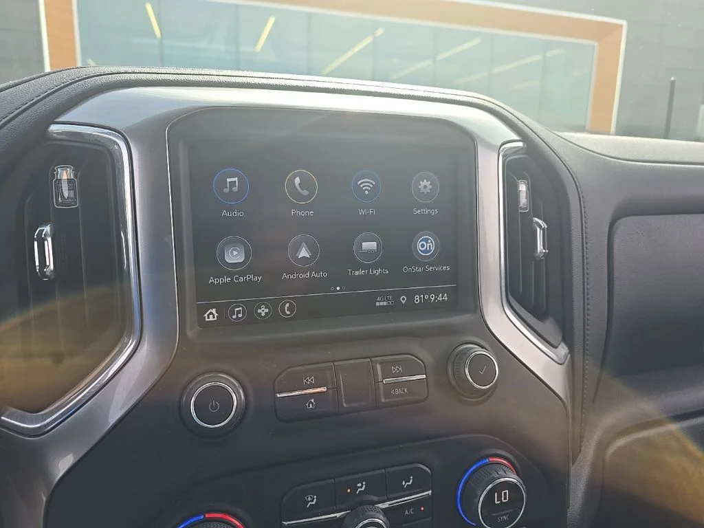 Used 2022 Blue Chevrolet LT image 10