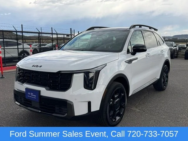 Used 2025 White Kia X-Line EX image 1