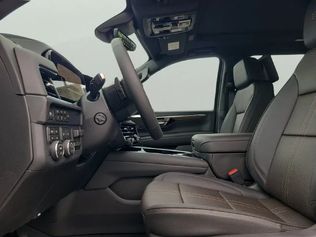 New 2026 Black Chevrolet High Country image 23