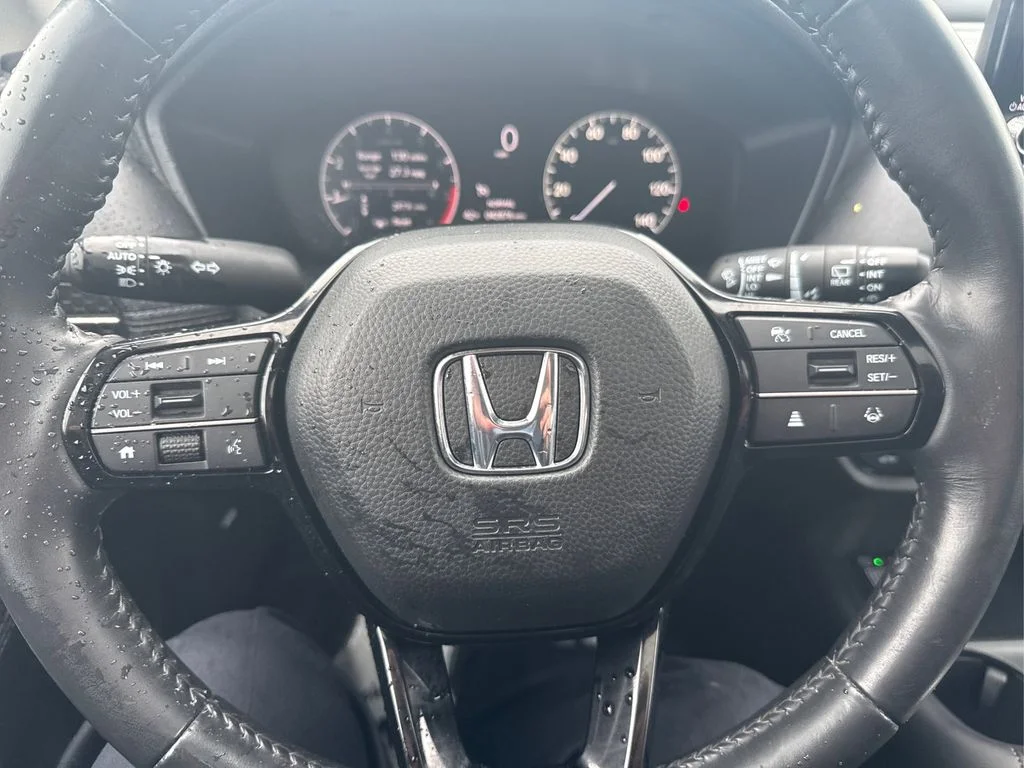 Used 2024 Lunar Silver Metallic Honda EX-L image 14