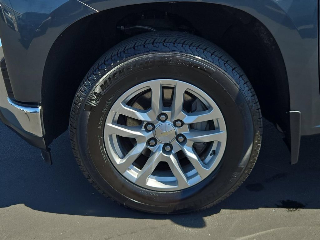 Certified Used 2019 SHADOW GRAY METALLIC Chevrolet LT image 24