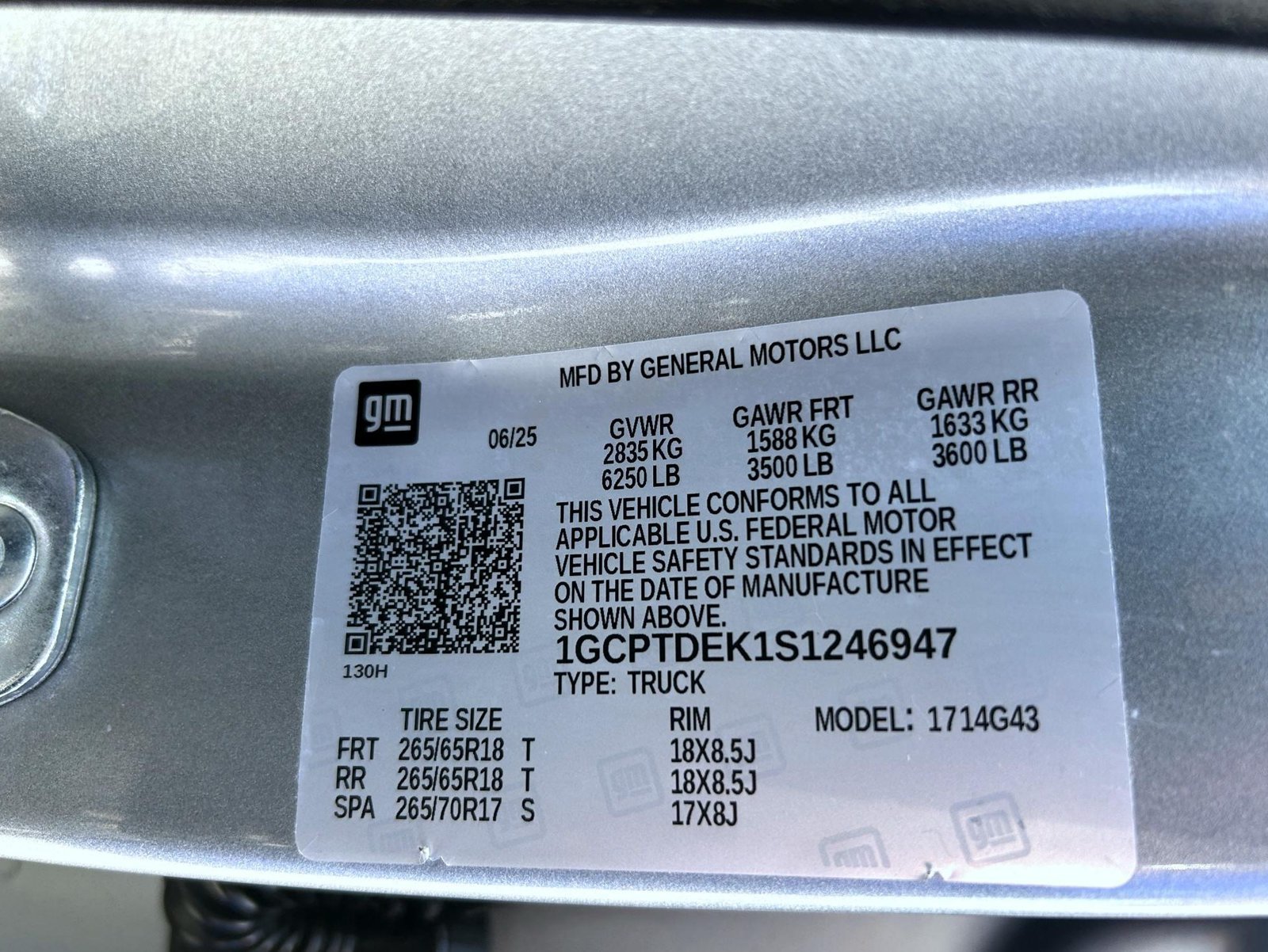 2025 Chevrolet Colorado Z71 - Photo 26