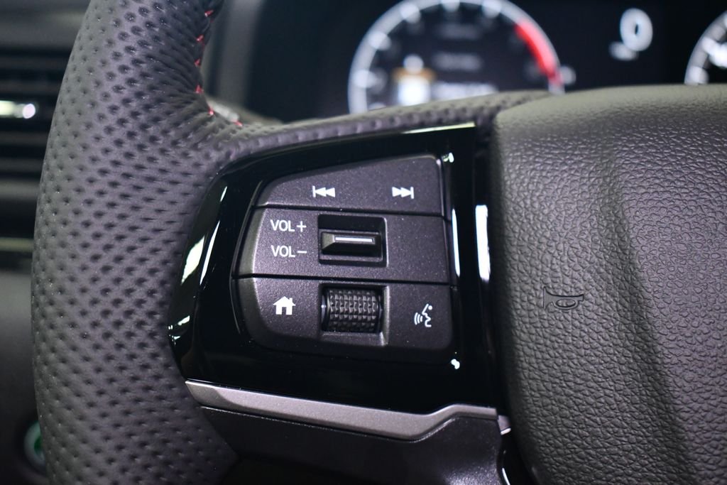 New 2026 Sonic Gray Pearl Honda Black Edition image 15