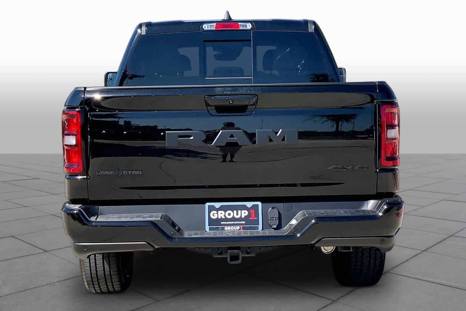 New 2026 Diamond Black Crystal Pearl-Coat Exterior Paint RAM Lone Star image 4