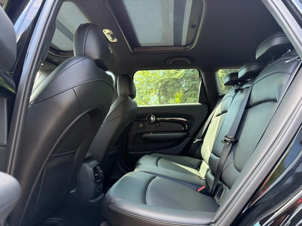 Used 2017 Black MINI Clubman image 16