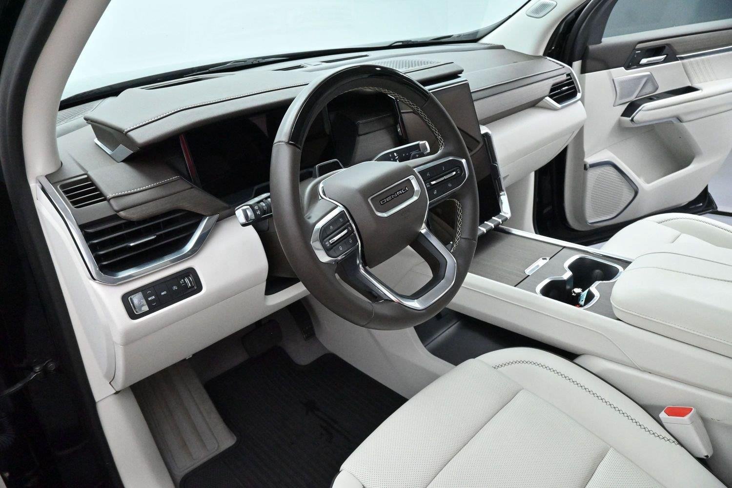 Used 2024 Ebony Twilight Metallic GMC AWD Denali image 18