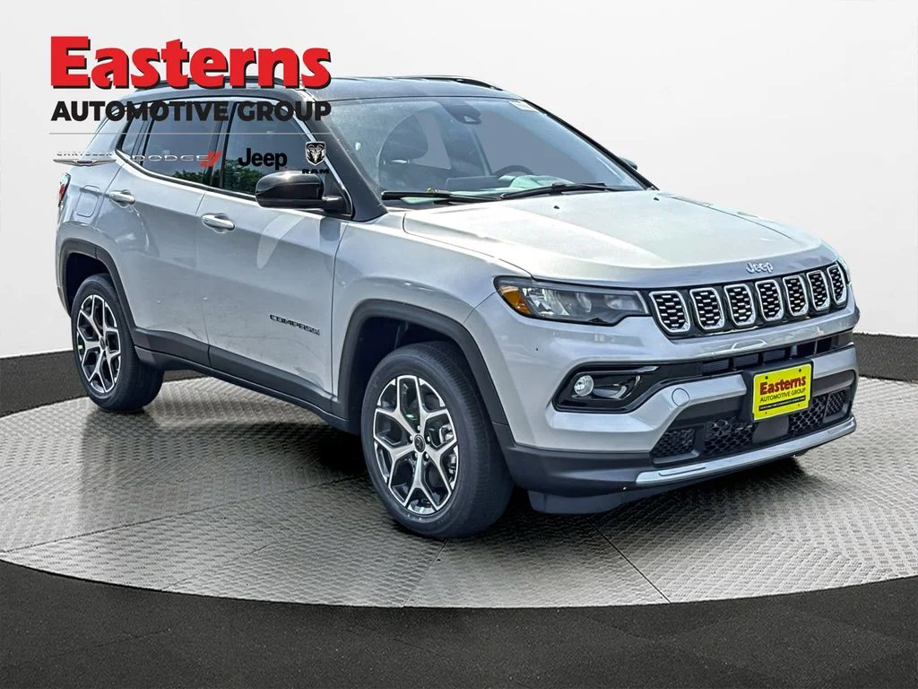 New 2026 Silver Zynith Metallic Clear-Coat Exterior Paint Jeep Limited image 3