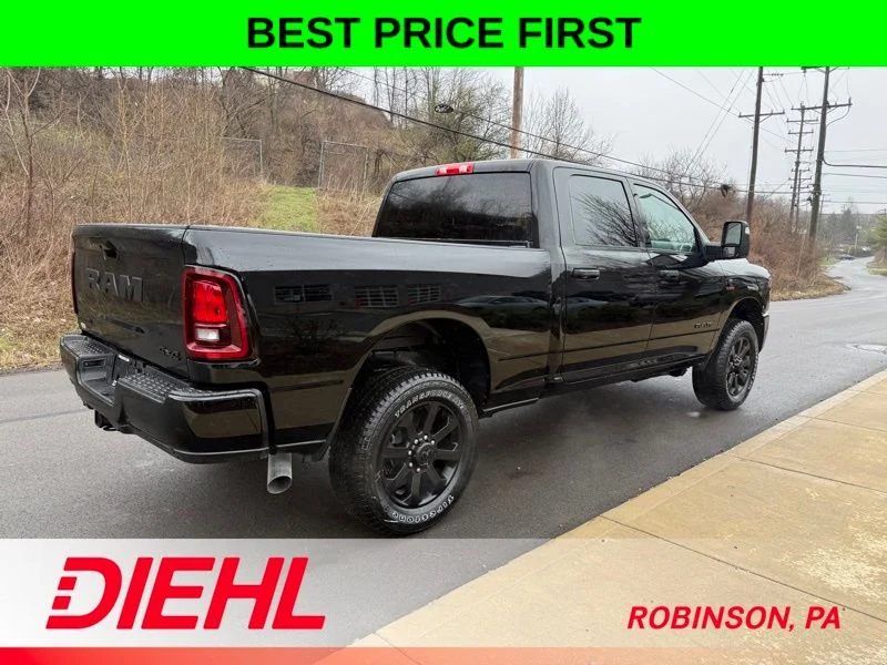 New 2026 Diamond Black Crystal Pearl-Coat Exterior Paint RAM Big Horn image 7