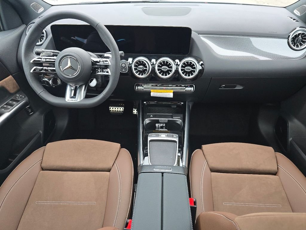 New 2026 MANUFAKTUR Alpine Grey Mercedes-Benz GLA 35 AMG® image 22