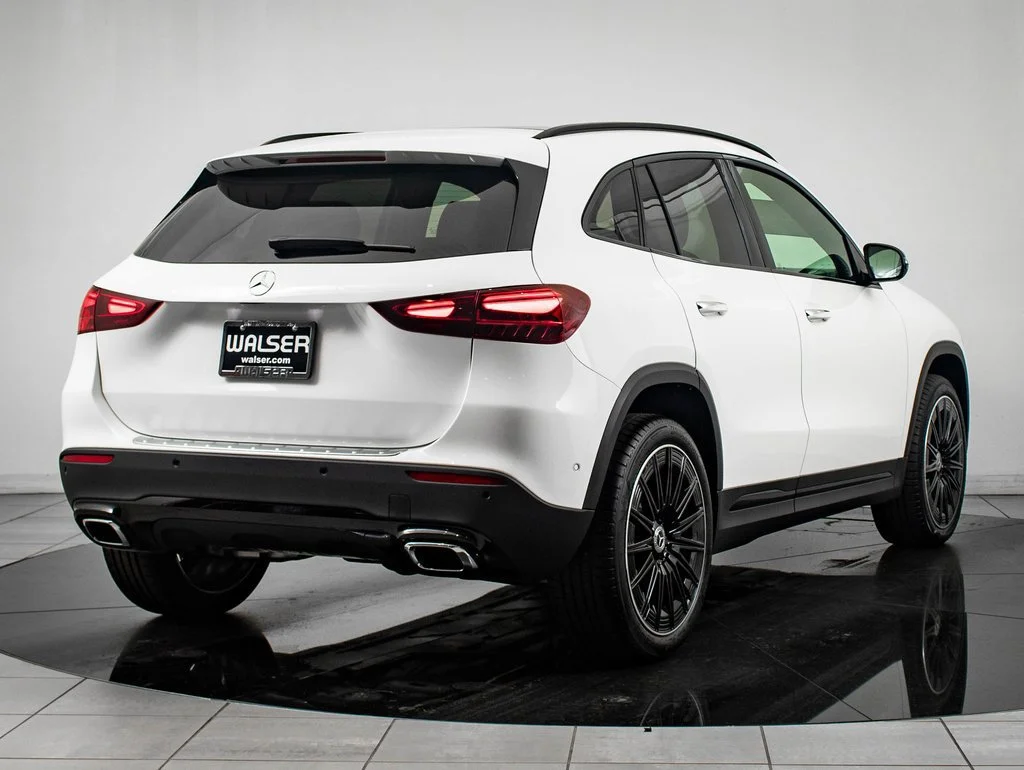 Used 2026 Polar White Mercedes-Benz GLA 250 image 7