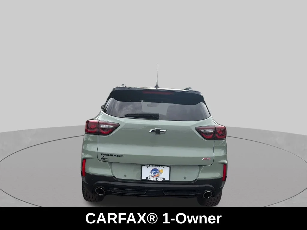 Used 2024 Green Chevrolet RS image 4