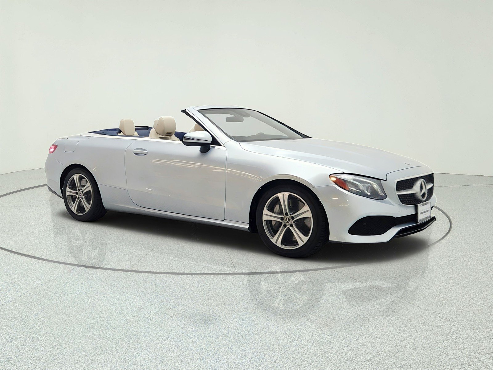 Used 2018 Diamond Silver Metallic Mercedes-Benz E 400 RWD Cabriolet image 3