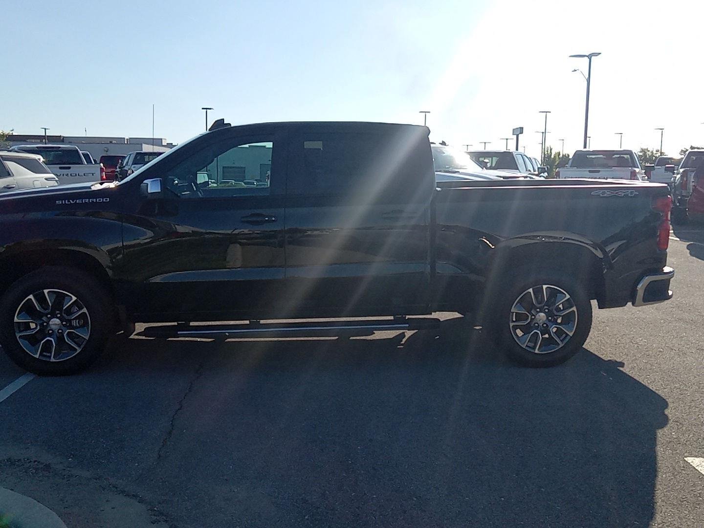 2026 Chevrolet Silverado 1500 LT - Photo 24