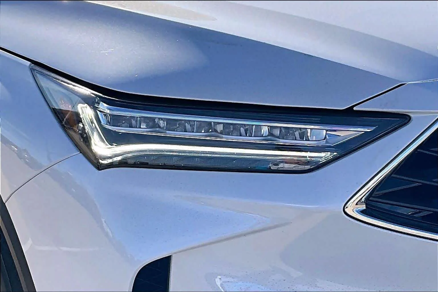 New 2026 Platinum White Pearl Acura w/Technology Package image 13