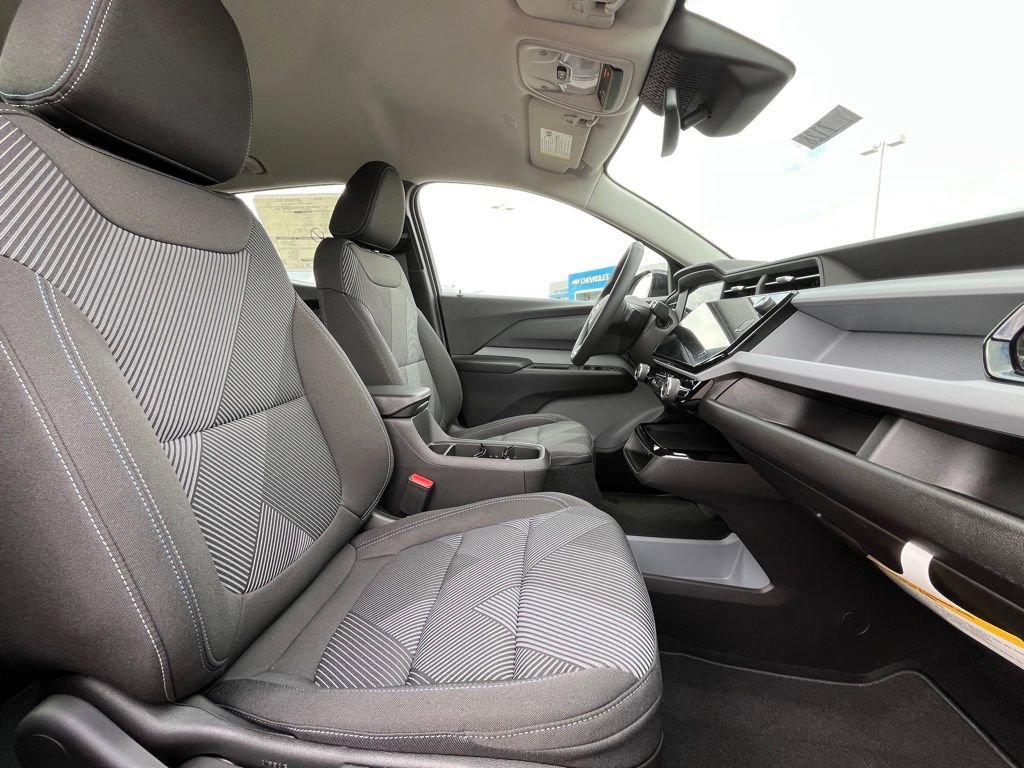 2027 Chevrolet Bolt LT - Photo 20