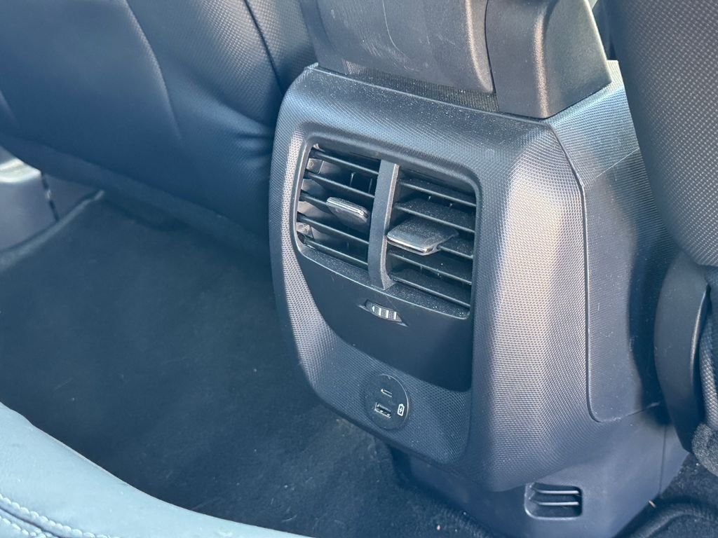 Used 2023 Gray Ford Select image 5