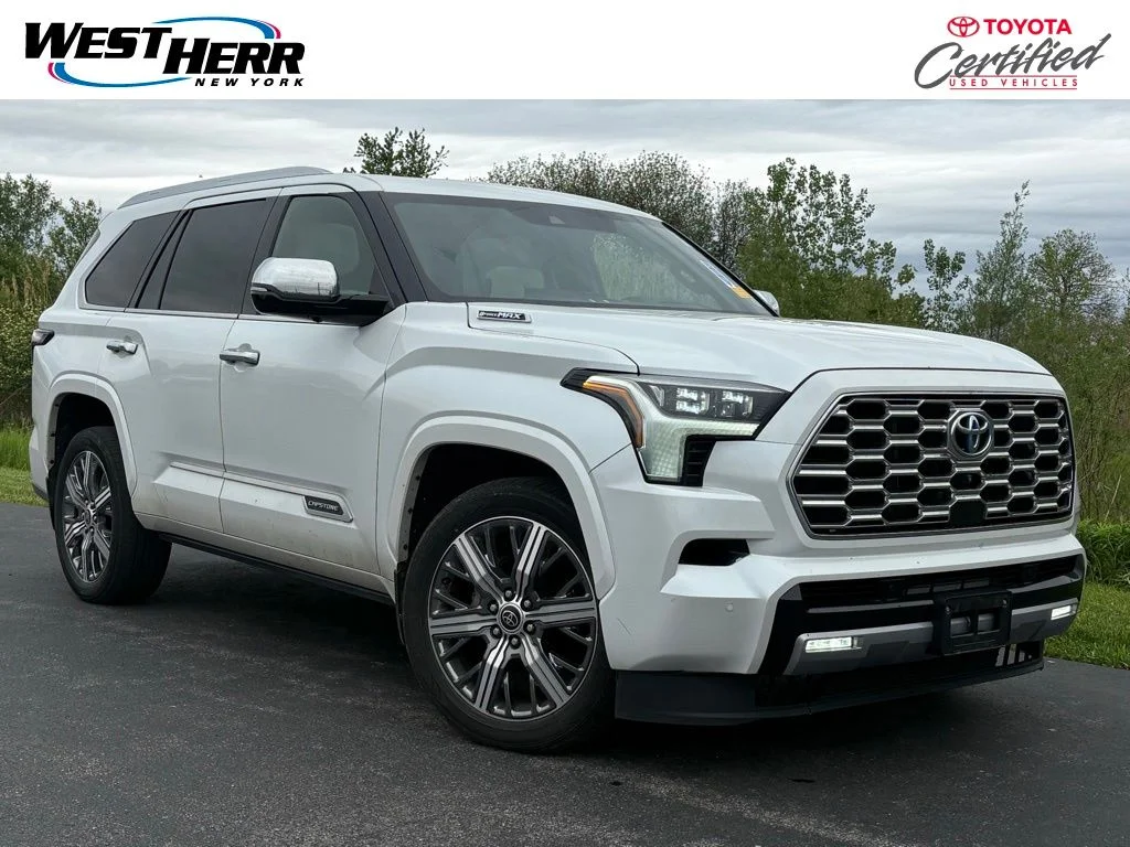 2023 Toyota Sequoia Capstone 4WD i-FORCE MAX Hybrid's photo