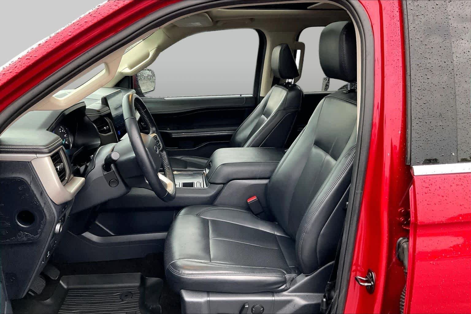 Pre-Owned 2022 Ford Expedition XLT