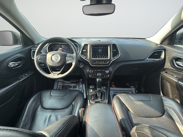 Used 2021 White Jeep Trailhawk image 9