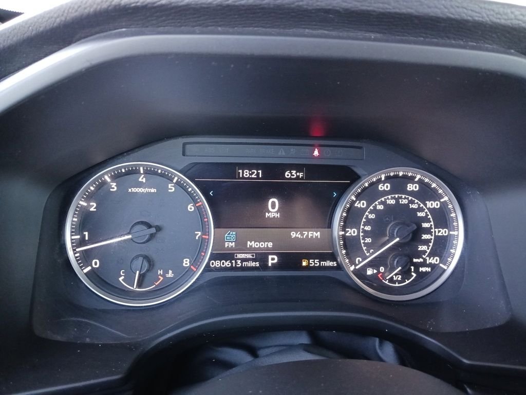 Used 2022 Red Mitsubishi ES image 18