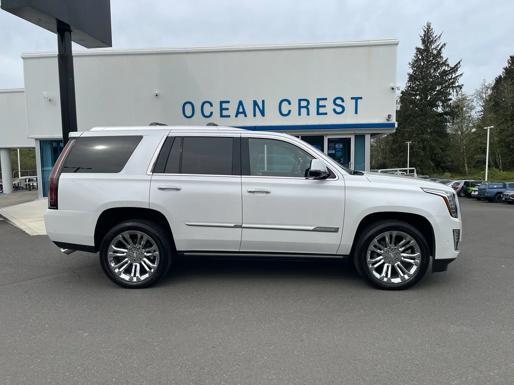 2019 Cadillac Escalade AWD Premium Luxury's photo