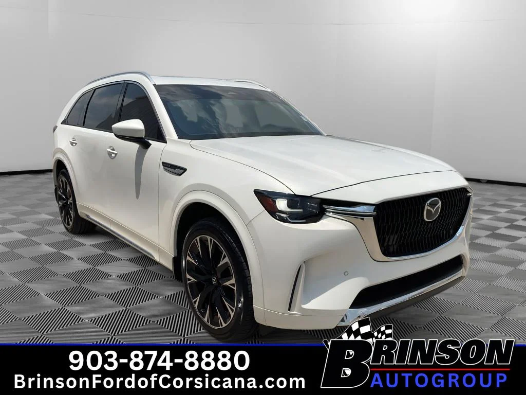 Used 2025 Rhodium White Premium Mazda S Premium Package image 3