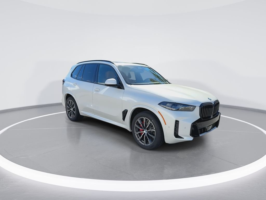 New 2026 White Metallic BMW xDrive40i image 2
