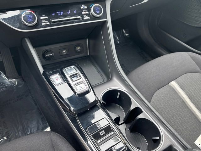 Used 2022 Phantom Black Hyundai SEL image 26