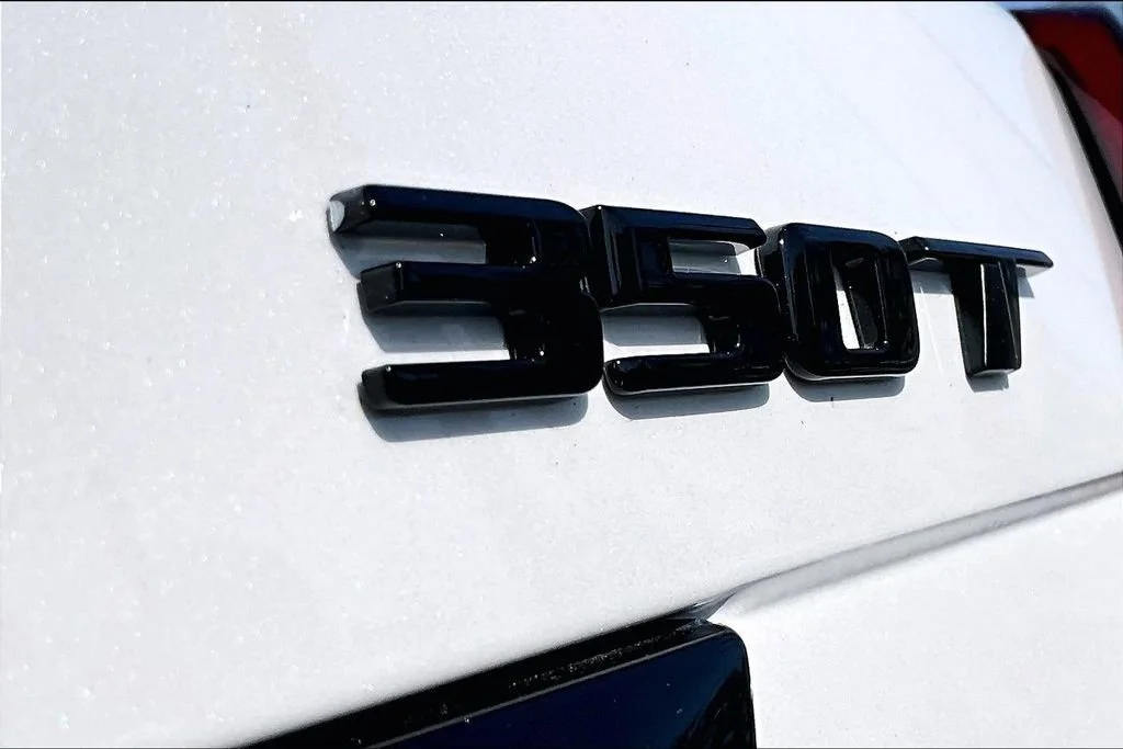 New 2026 Crystal White Tricoat Cadillac Premium Luxury image 16