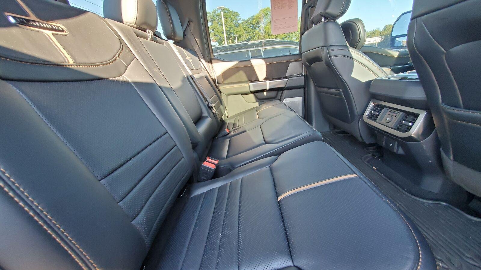Used 2023 Iconic Silver Ford Platinum image 6