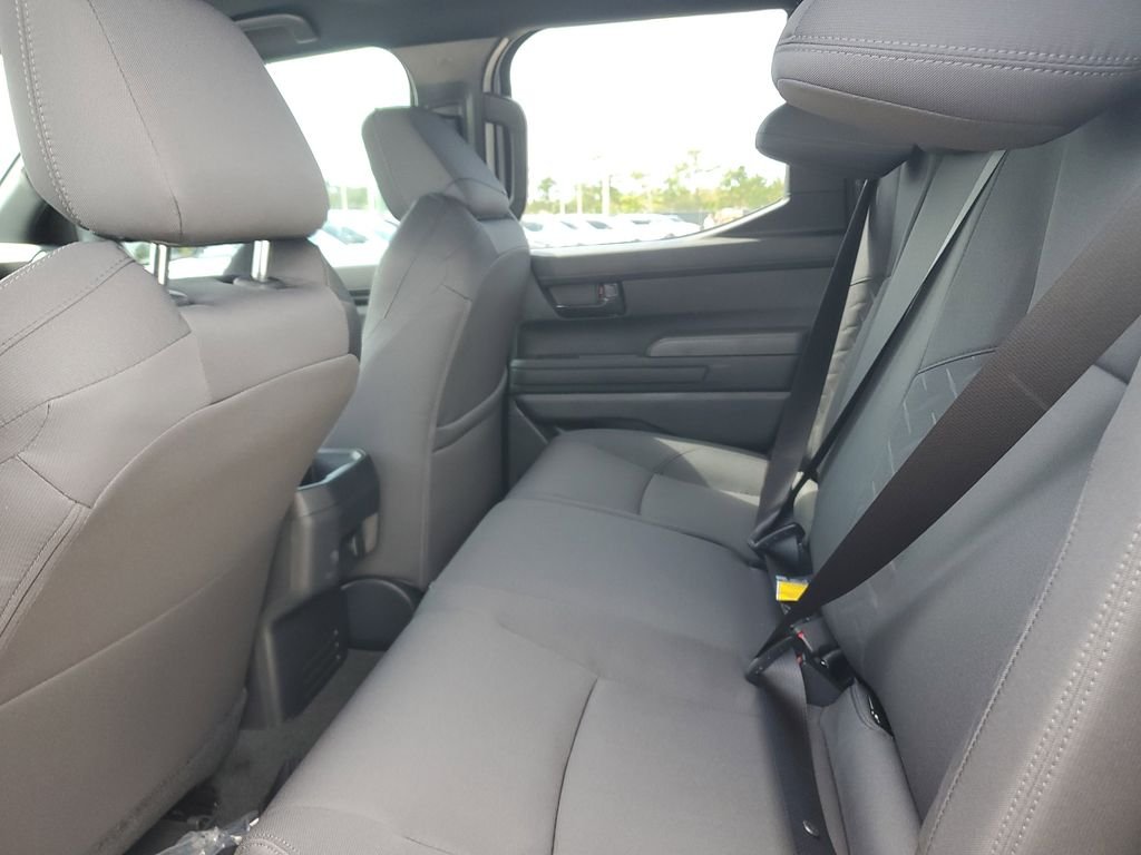 2025 Toyota Tacoma SR5 - Photo 16