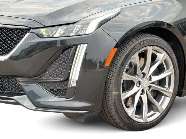 Used 2020 Black Cadillac Sport image 9