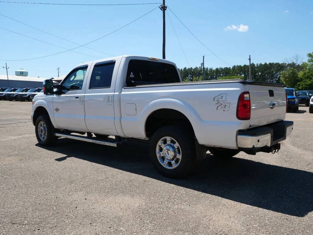 Used 2013 White Ford Lariat image 4