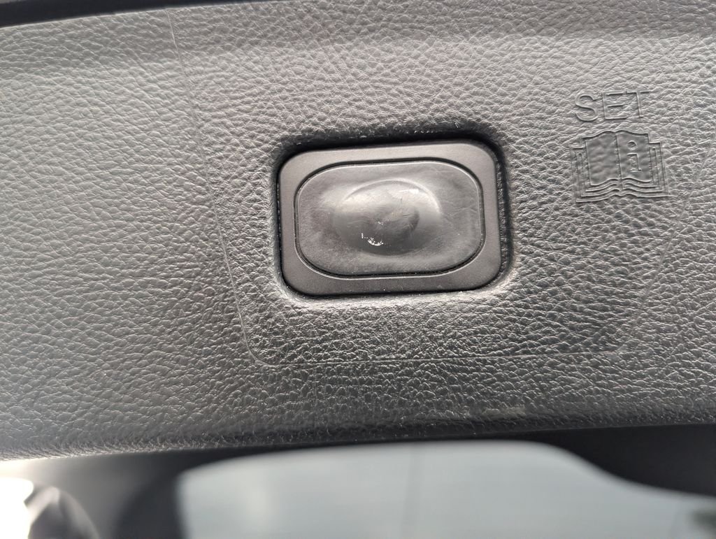 2019 Ford Edge Titanium - Photo 13