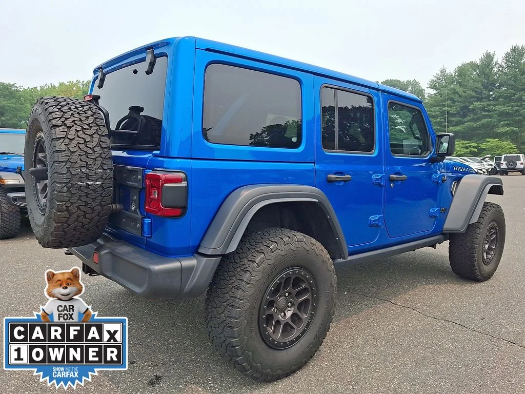 Certified Used 2022 Blue Jeep Unlimited High Tide image 6