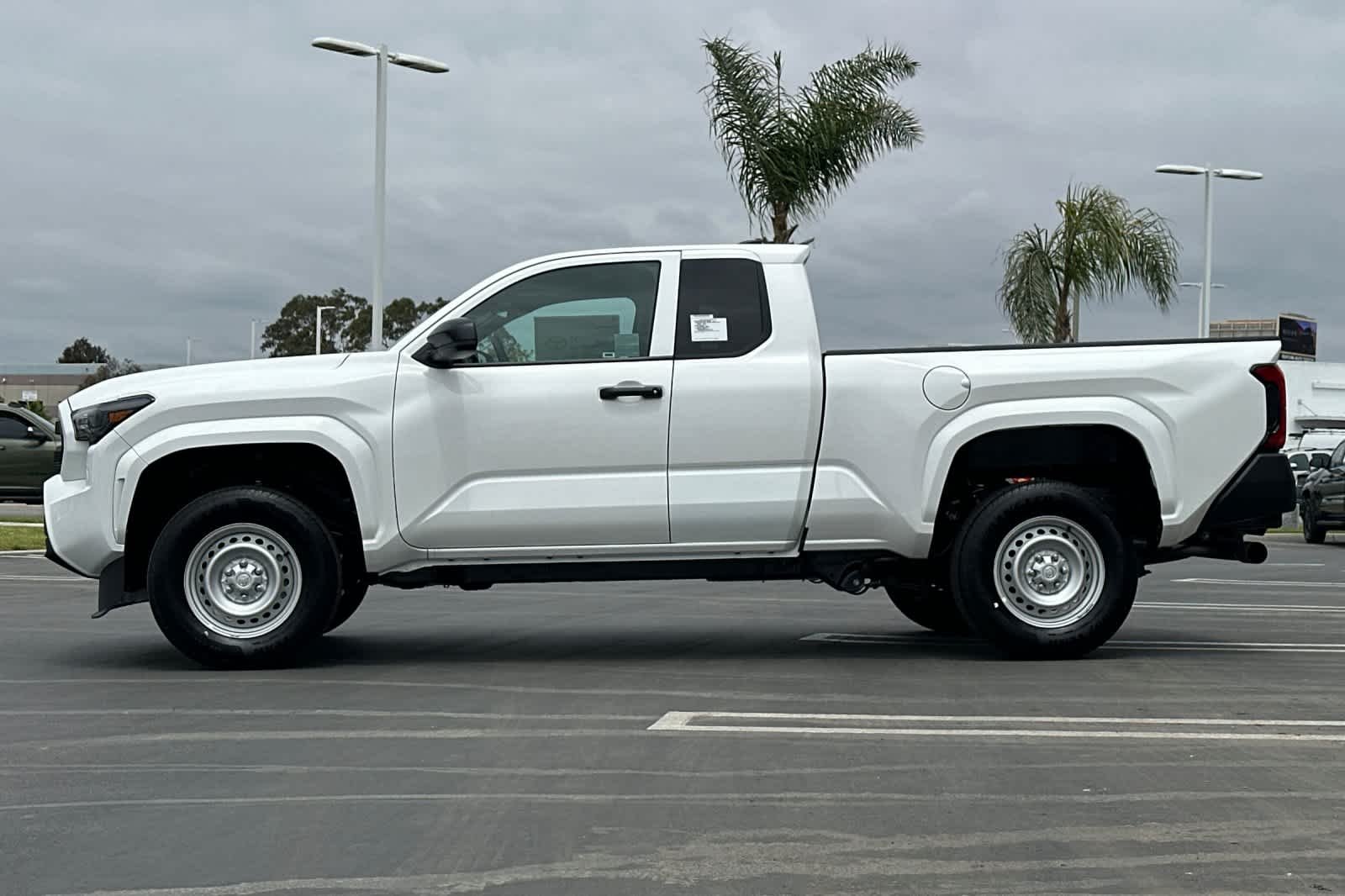 New 2026 Ice Cap Toyota  SR image 7