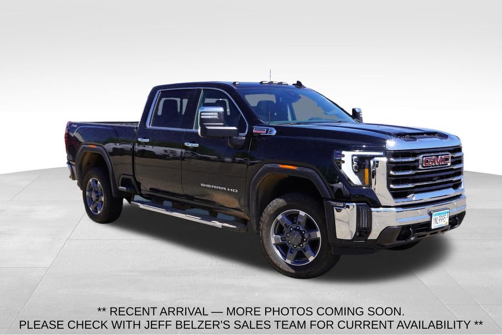 2025 GMC Sierra 4WD Crew Cab Standard Box SLT's photo