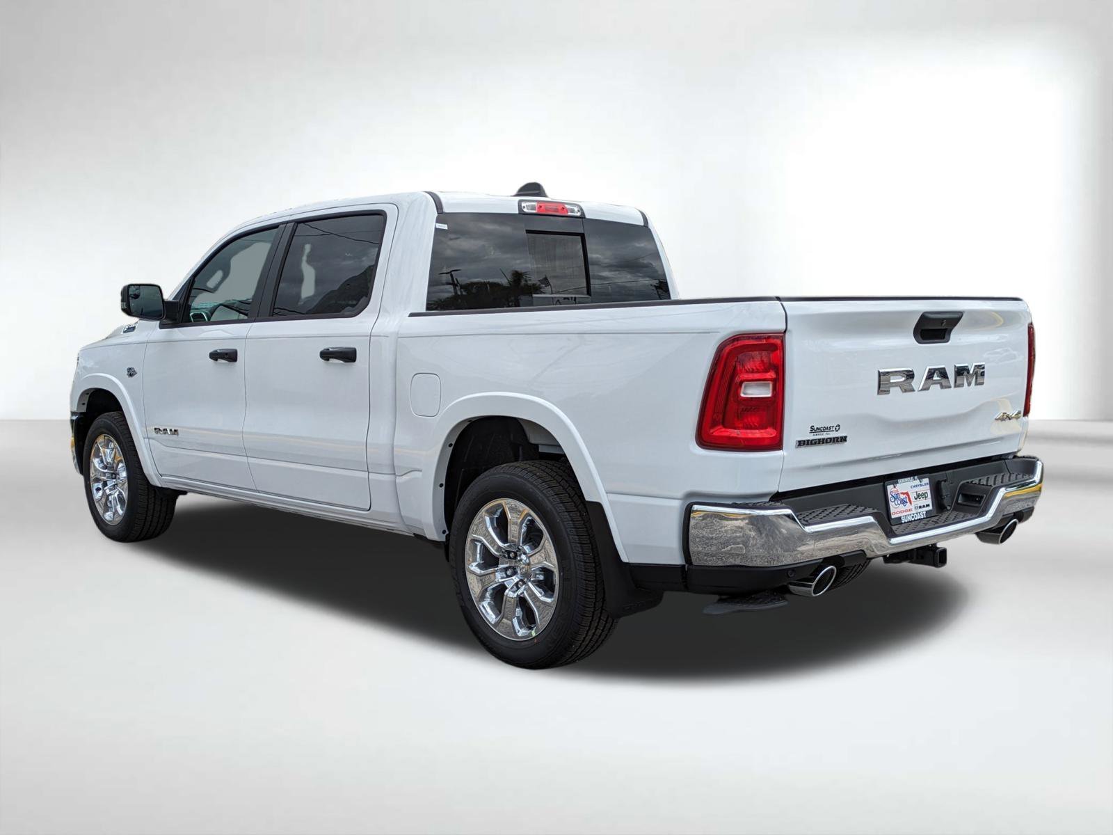 New 2026 Bright White Clear-Coat Exterior Paint RAM Big Horn/Lone Star image 7