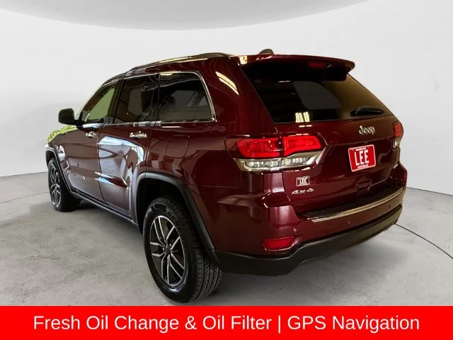 Used 2021 Red Jeep Limited image 3