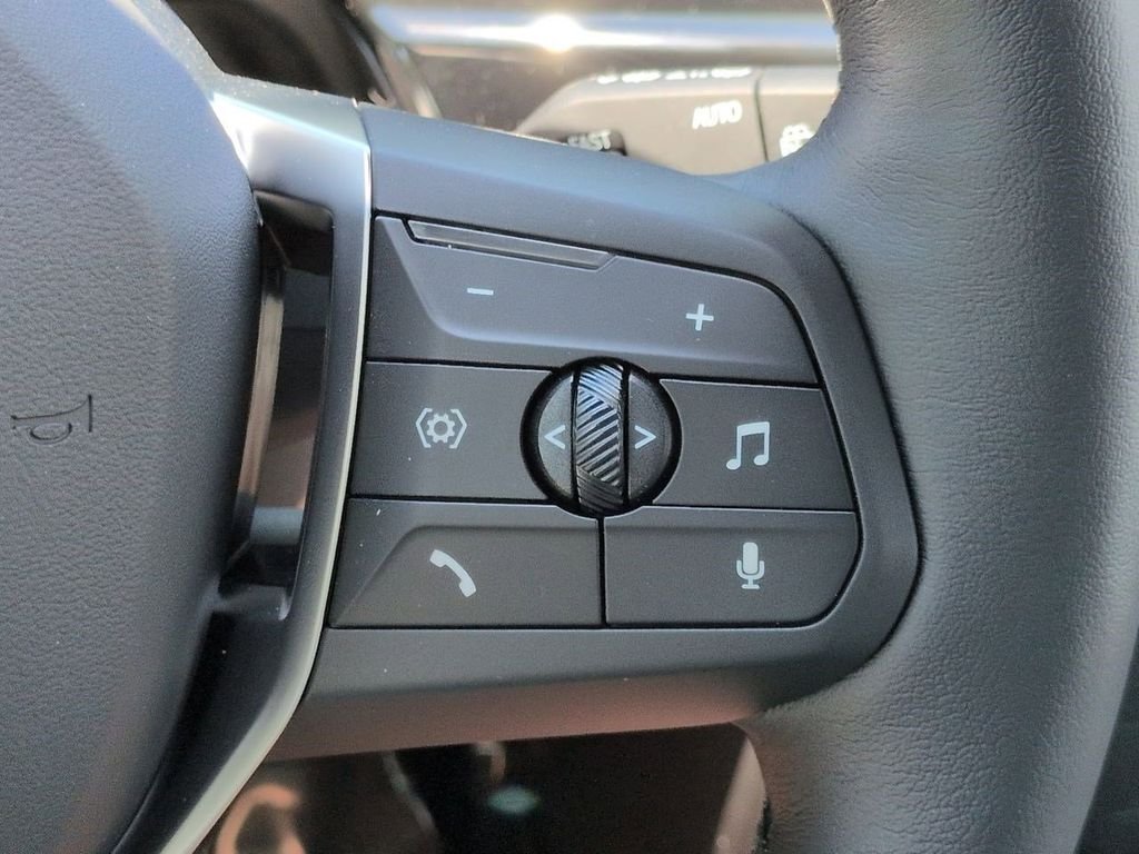 New 2026 Mineral White Metallic BMW xDrive28i image 27