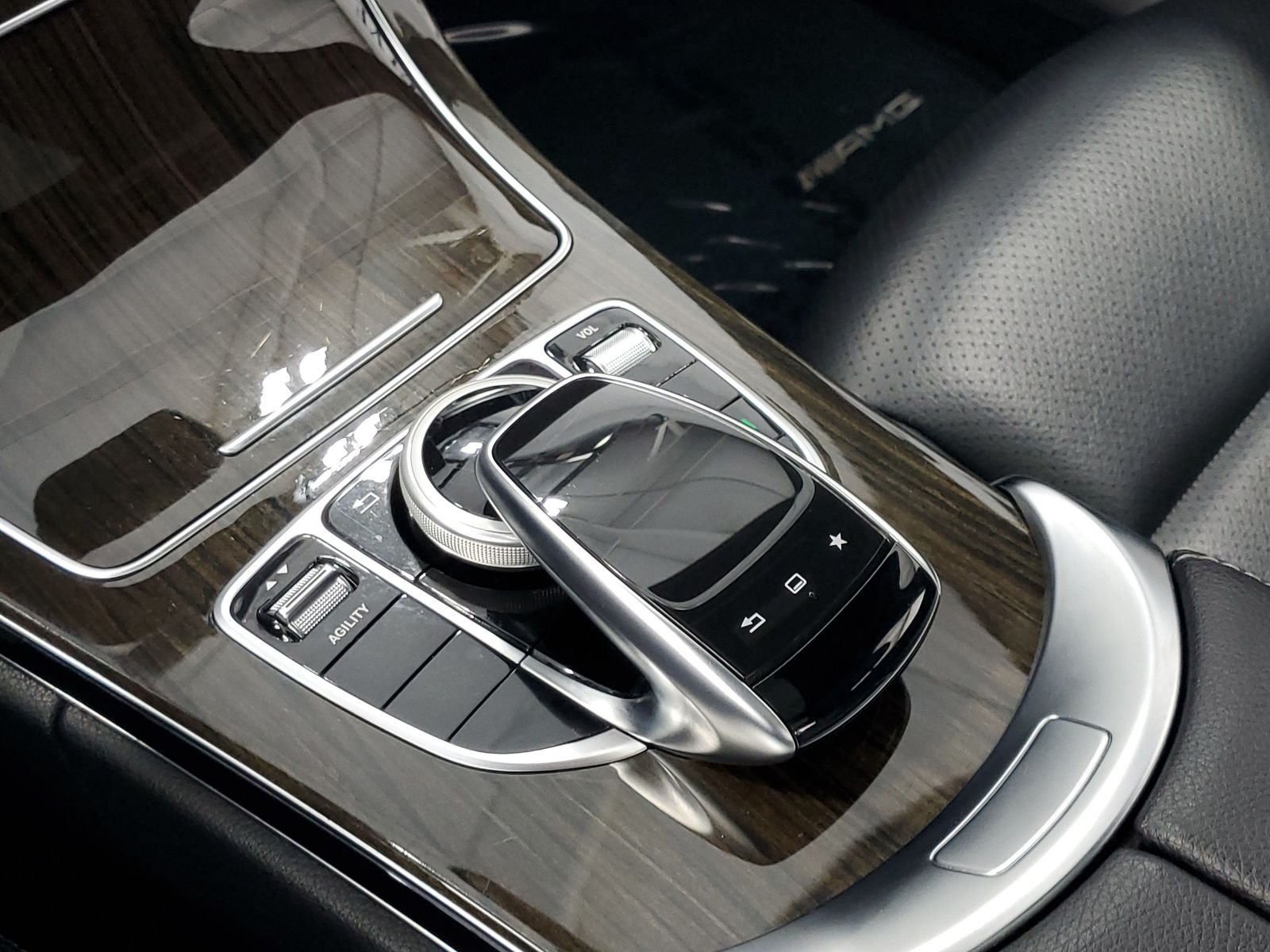Used 2015 Silver Mercedes-Benz C 400 image 25