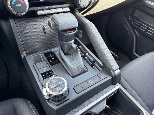 2025 Toyota Tacoma TRD Off Road - Photo 15