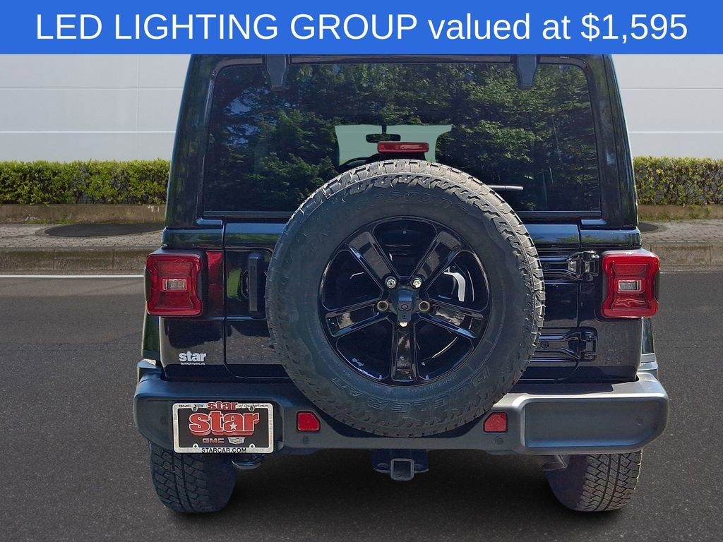 Used 2022 Black Jeep Sahara Altitude 4x4 image 5