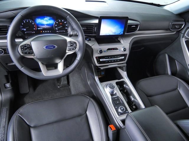 Certified 2024 Ford Explorer XLT with VIN 1FMSK8DH1RGA18430 for sale in Shakopee, Minnesota