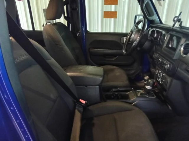 Used 2020 Blue Jeep Unlimited Sahara image 22