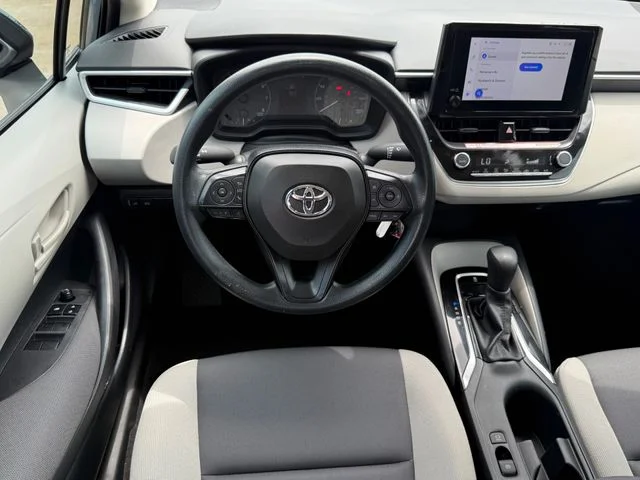 Certified Used 2025  Toyota LE image 21