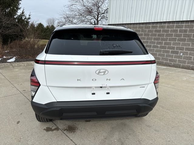 New 2026 Atlas White Hyundai SEL Sport image 7
