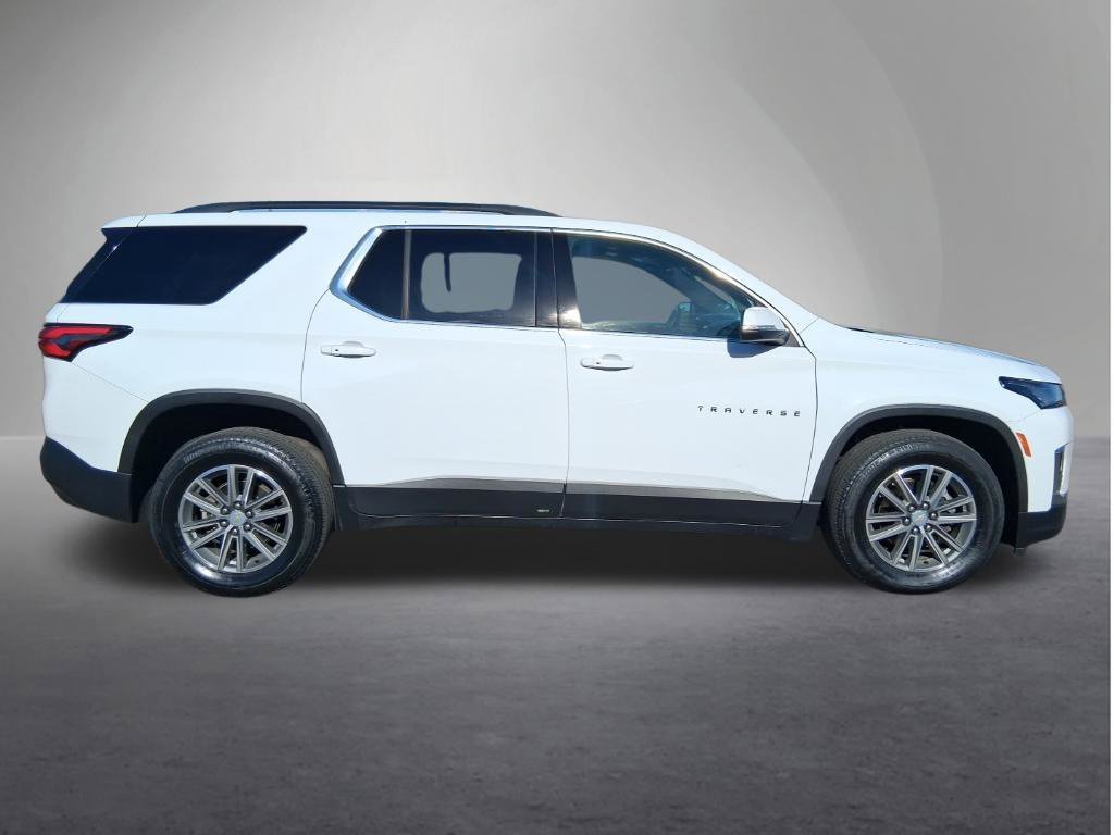 Used 2023 SUMMIT WHITE Chevrolet LT Cloth image 2